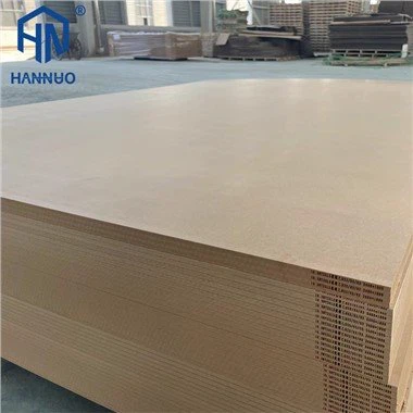 Poliestera MDF